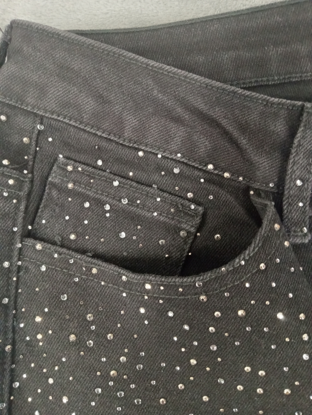 Forever 21 Black Rhinestone Flare Jeans Size 30X30 - Picture 7 of 12